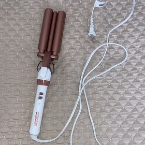 Conair double ceramic triple barrel waver